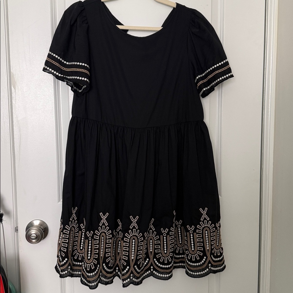 Embroidered Mini Dress - Picture 5 of 8